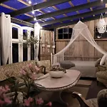 Nordsee-vintagehaus - Stilvolles 5 Sterne Design-ferienhaus Fuer Gruppen 펜션 Krumstedt